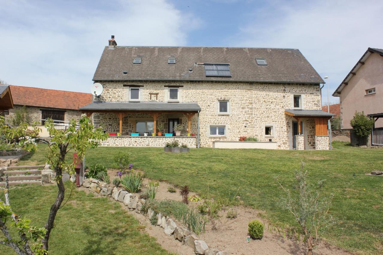 Maison Le Barrage Saint-Gervais-dʼAuvergne Kültér fotó