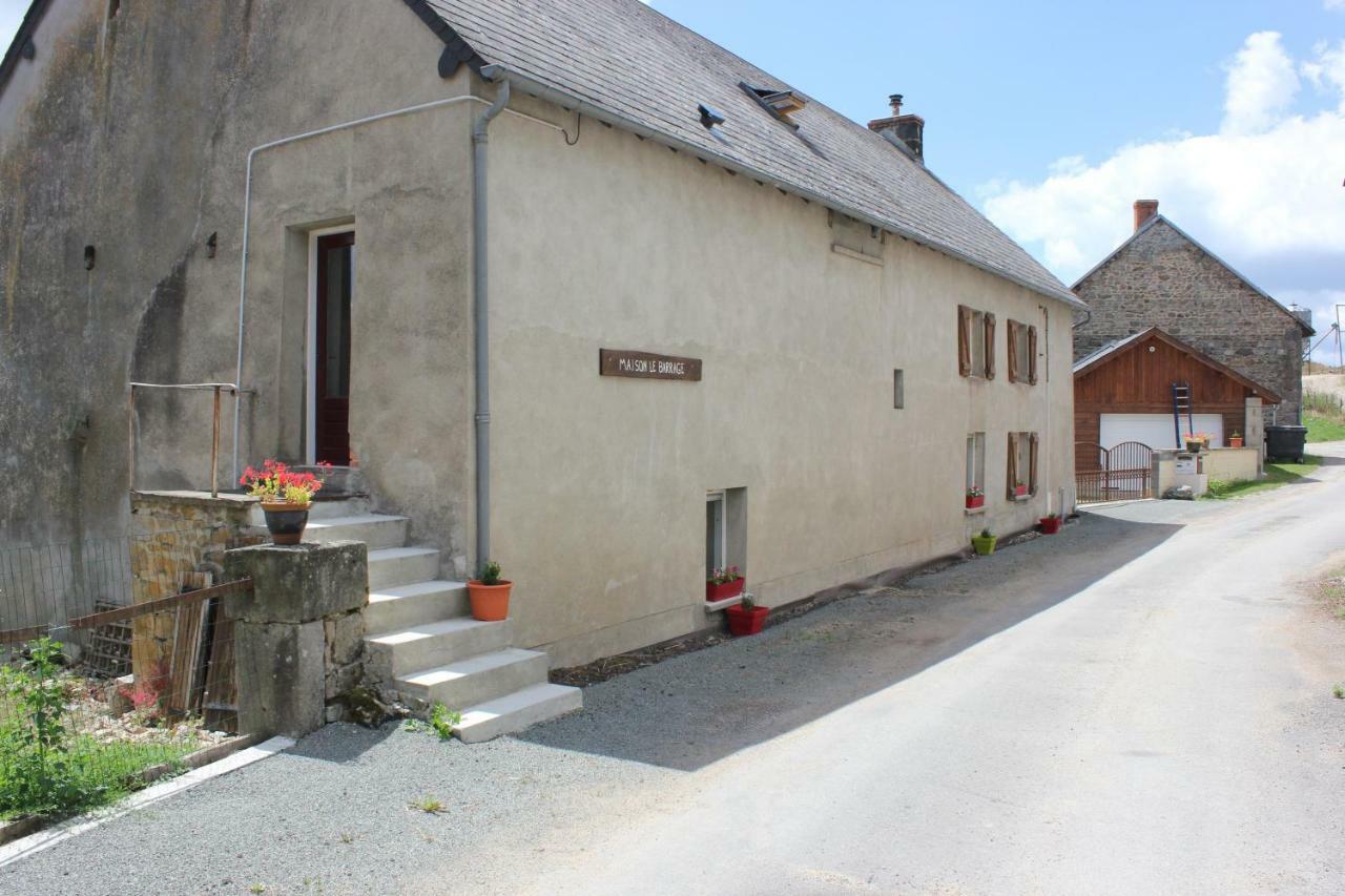 Maison Le Barrage Saint-Gervais-dʼAuvergne Kültér fotó