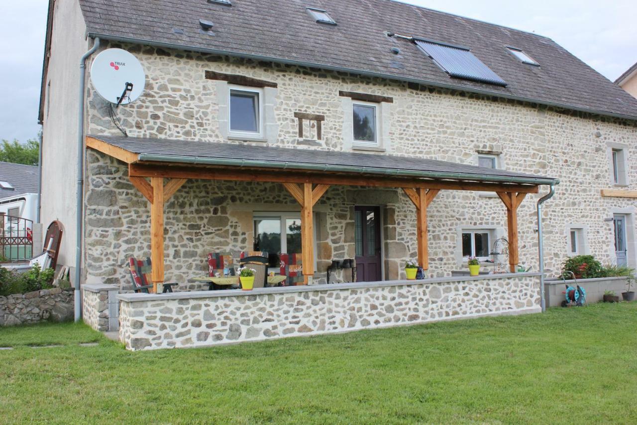 Maison Le Barrage Saint-Gervais-dʼAuvergne Kültér fotó